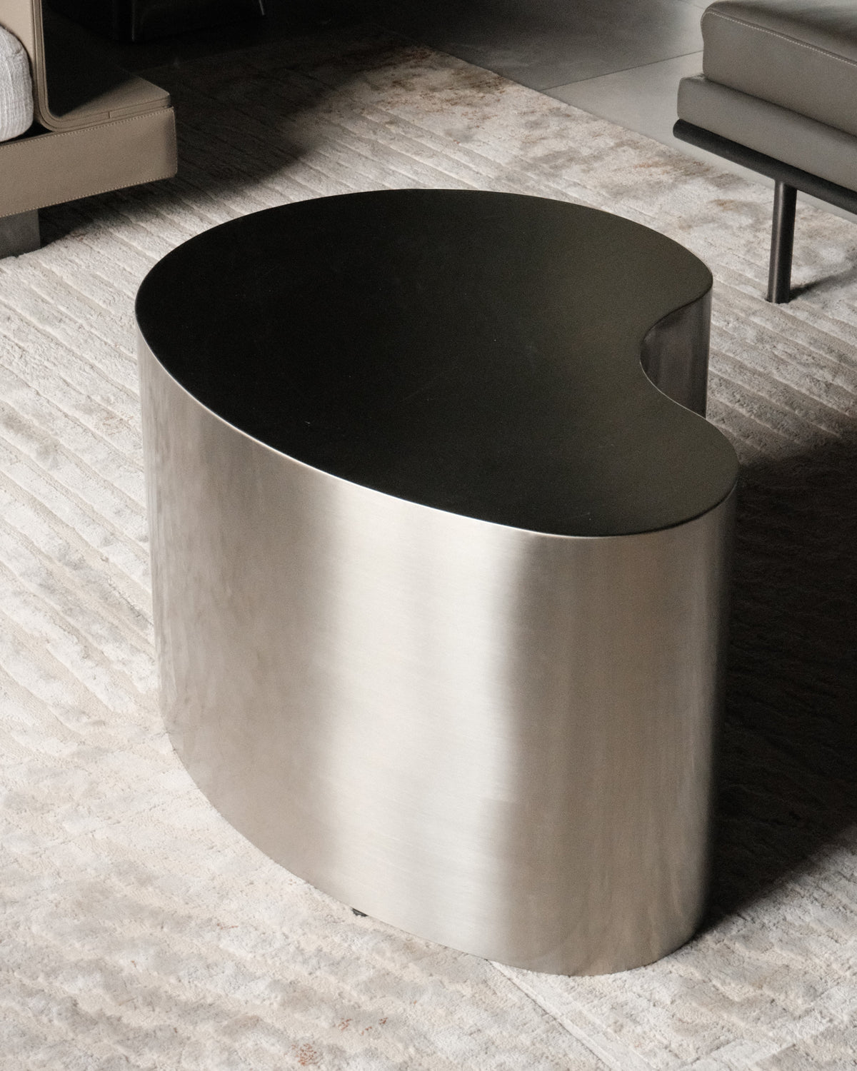 Arkive Pebble Chrome Table