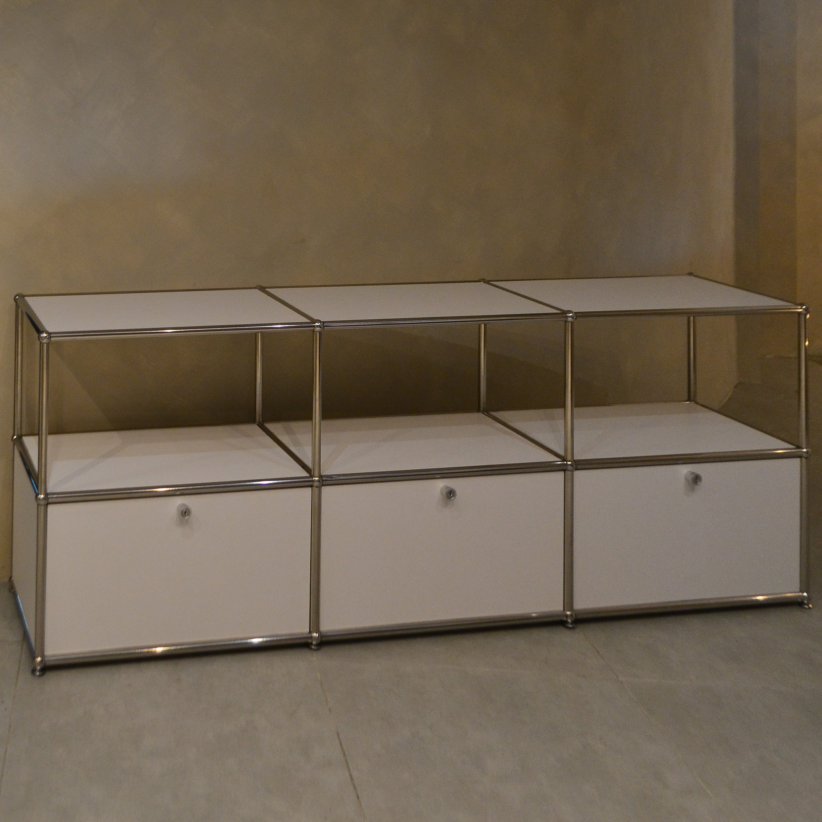 Forma Shelf 233 - White (Arrives June)