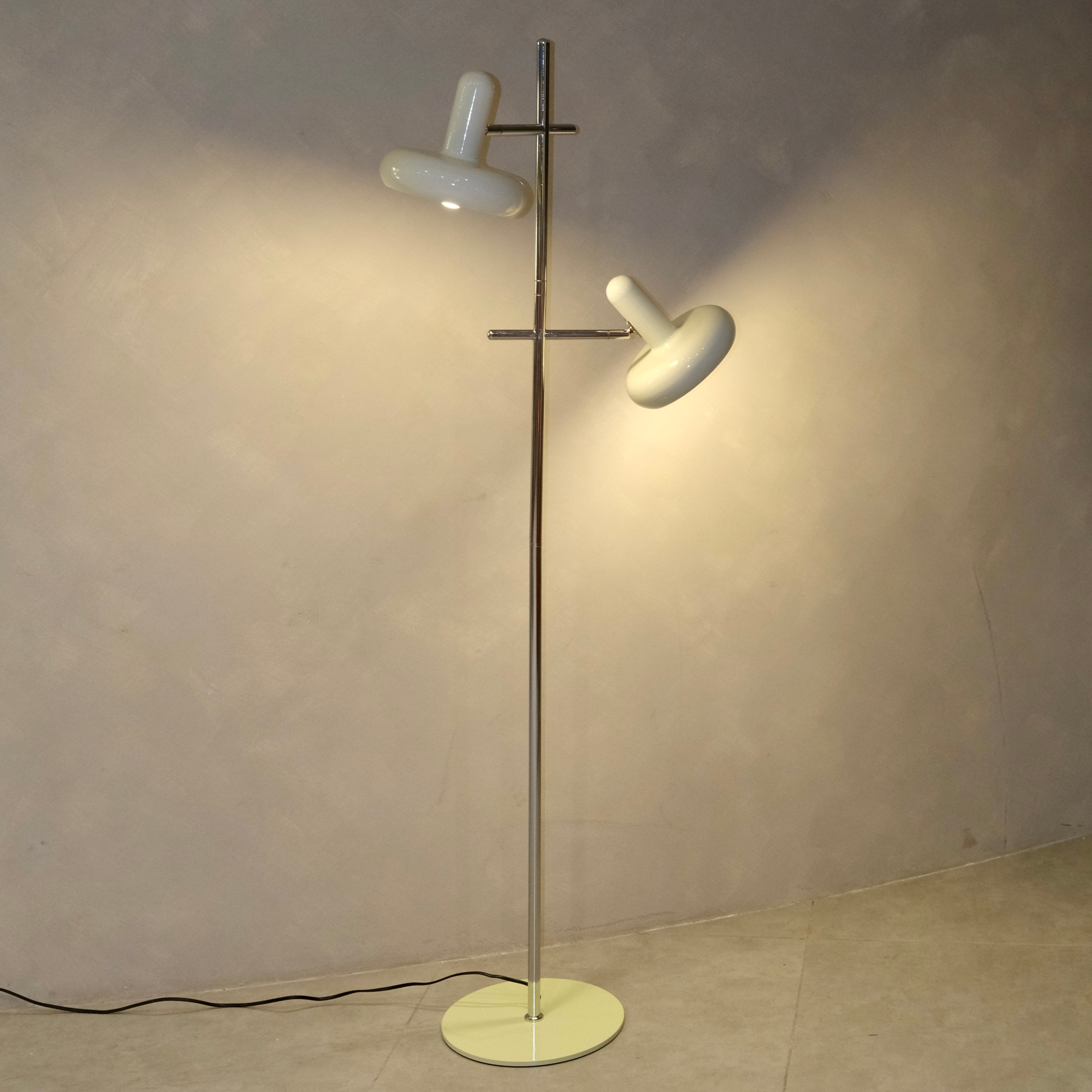 Mia Floor Lamp