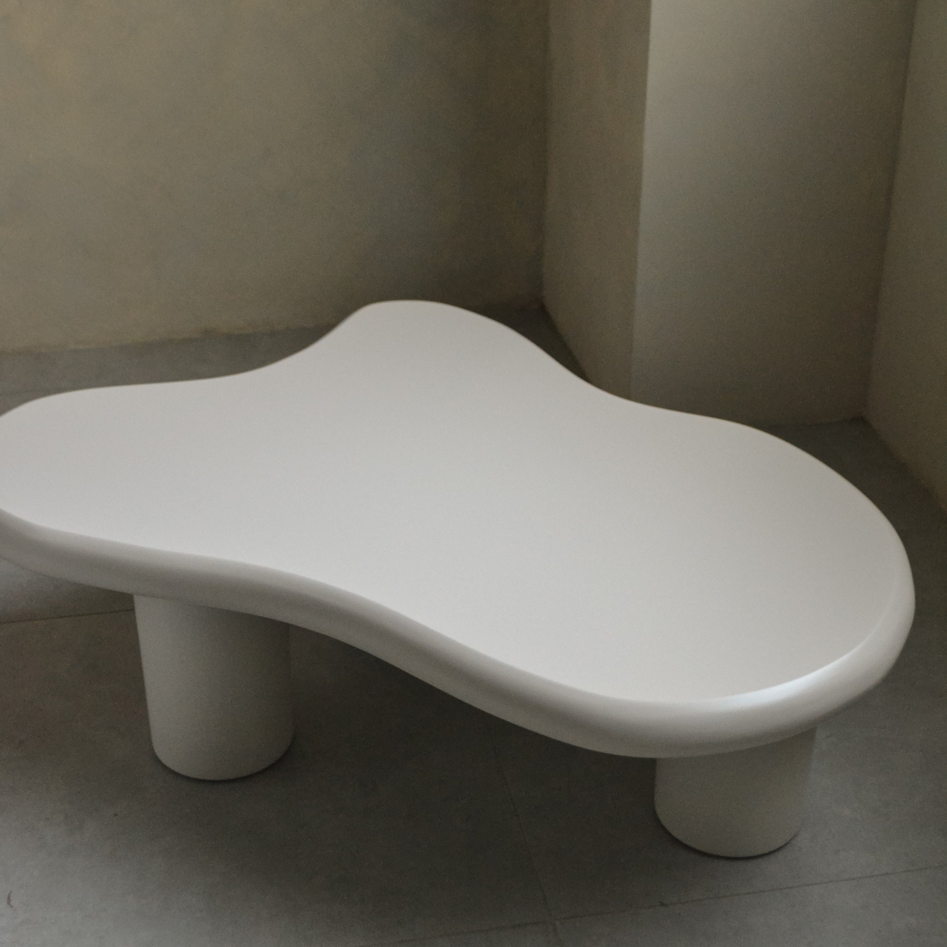 Chloe Table White