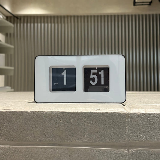 Enclosed Flip Clock in White