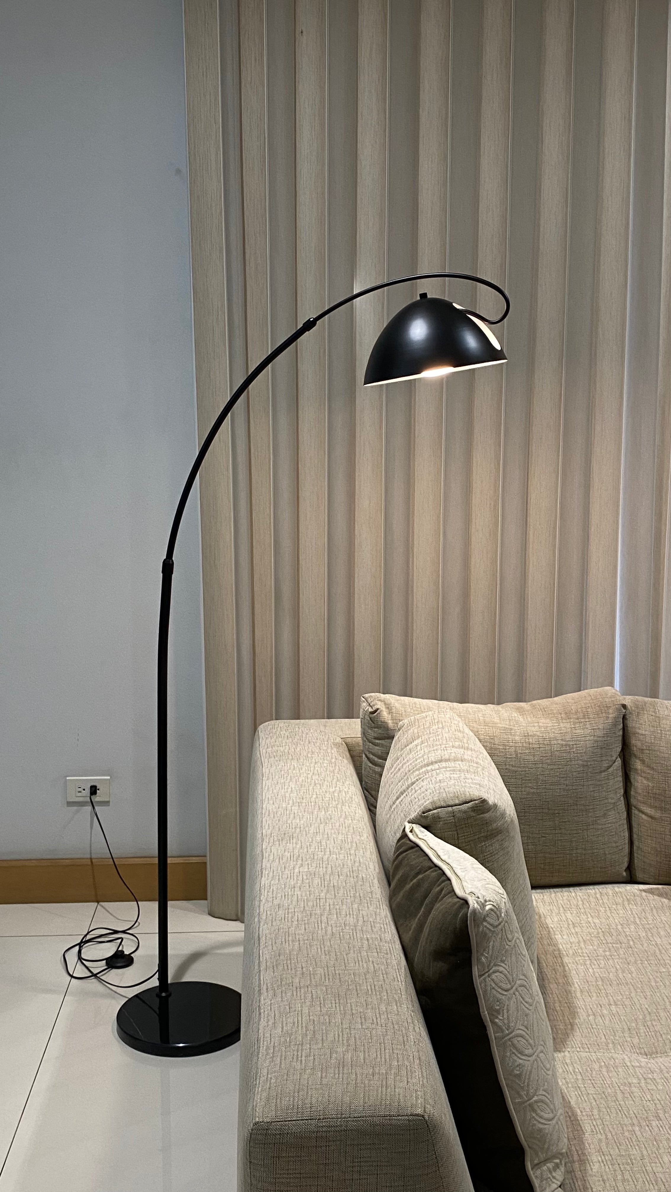 Noor Floor Lamp