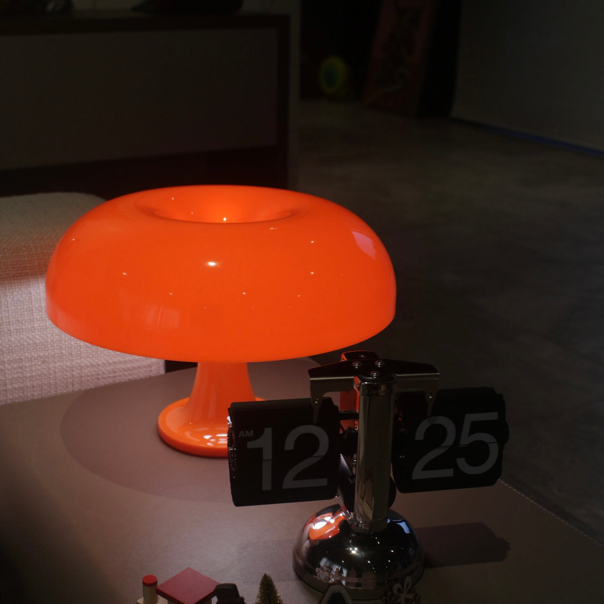 Mini Naomi Lamp