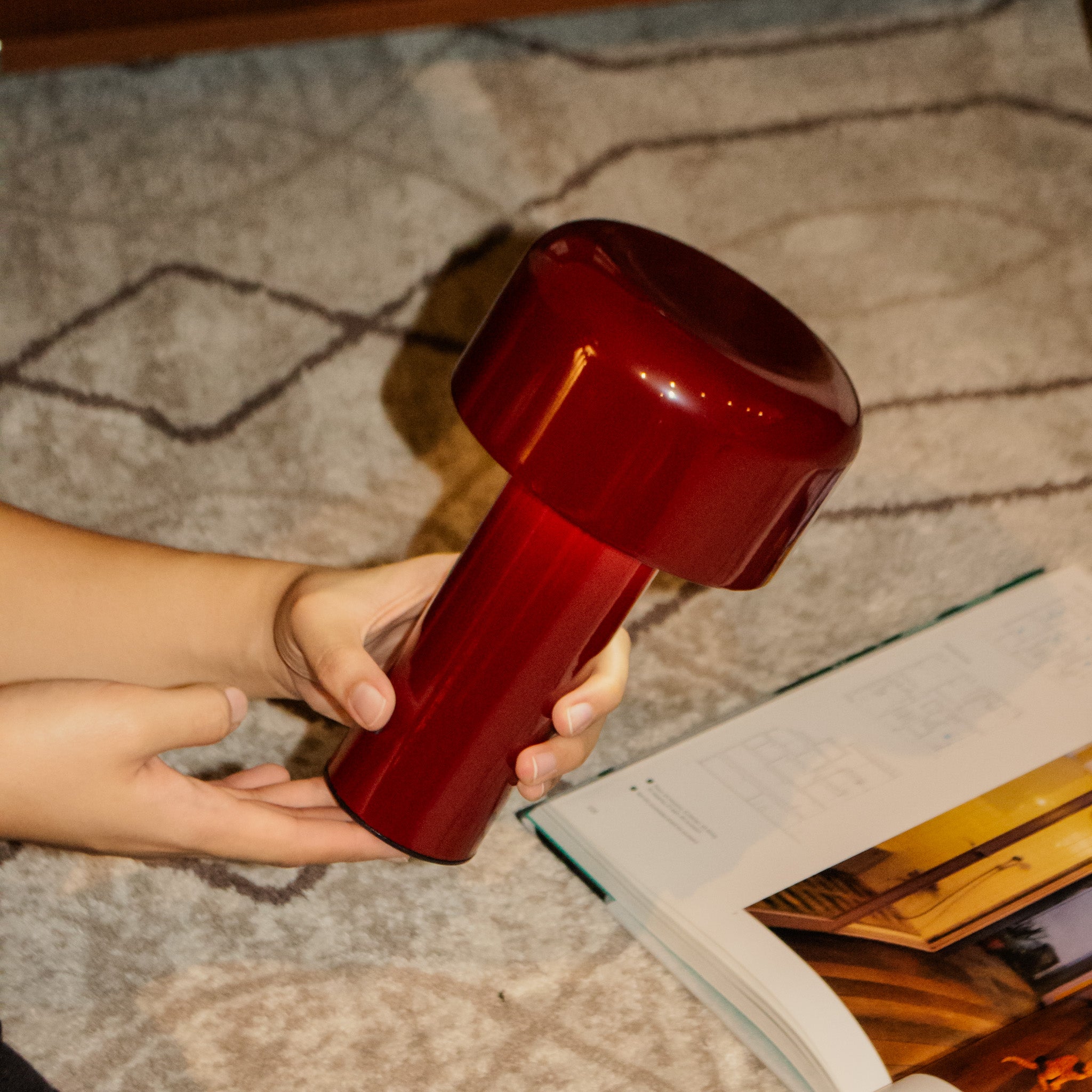 Reina Table Lamp