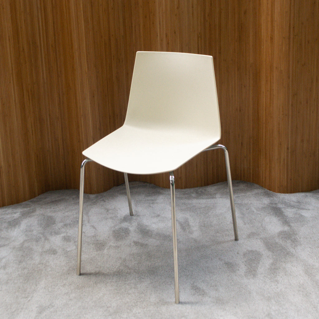 Arkive Eli Chair