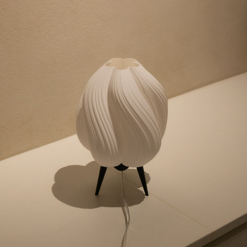 Creme 3D Printed Lamp