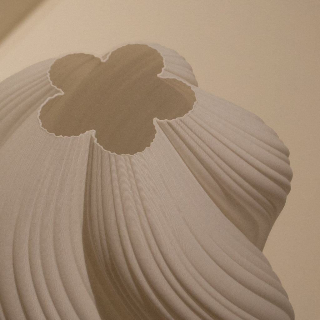 Creme 3D Printed Lamp