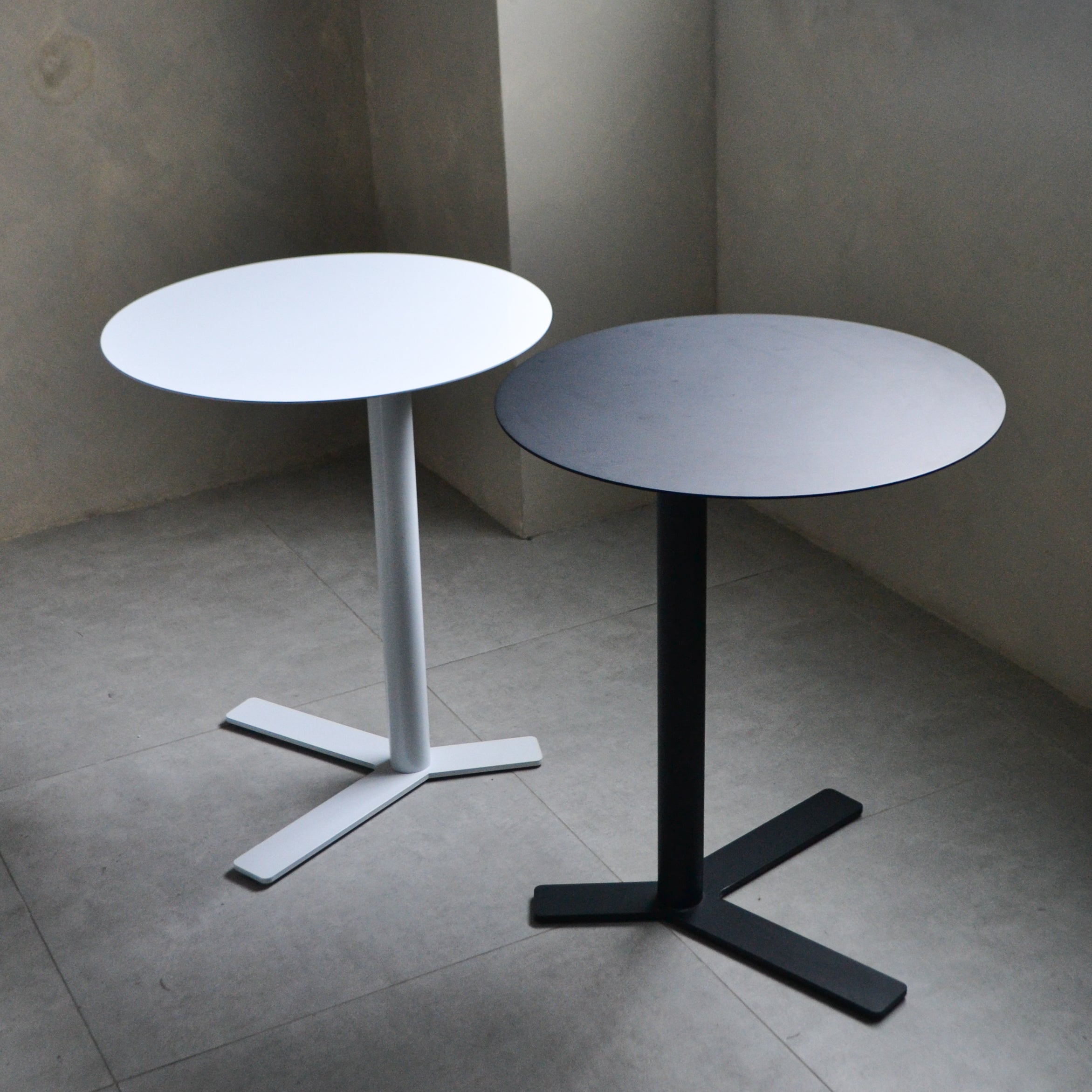 Arkive Ruvo Side Table