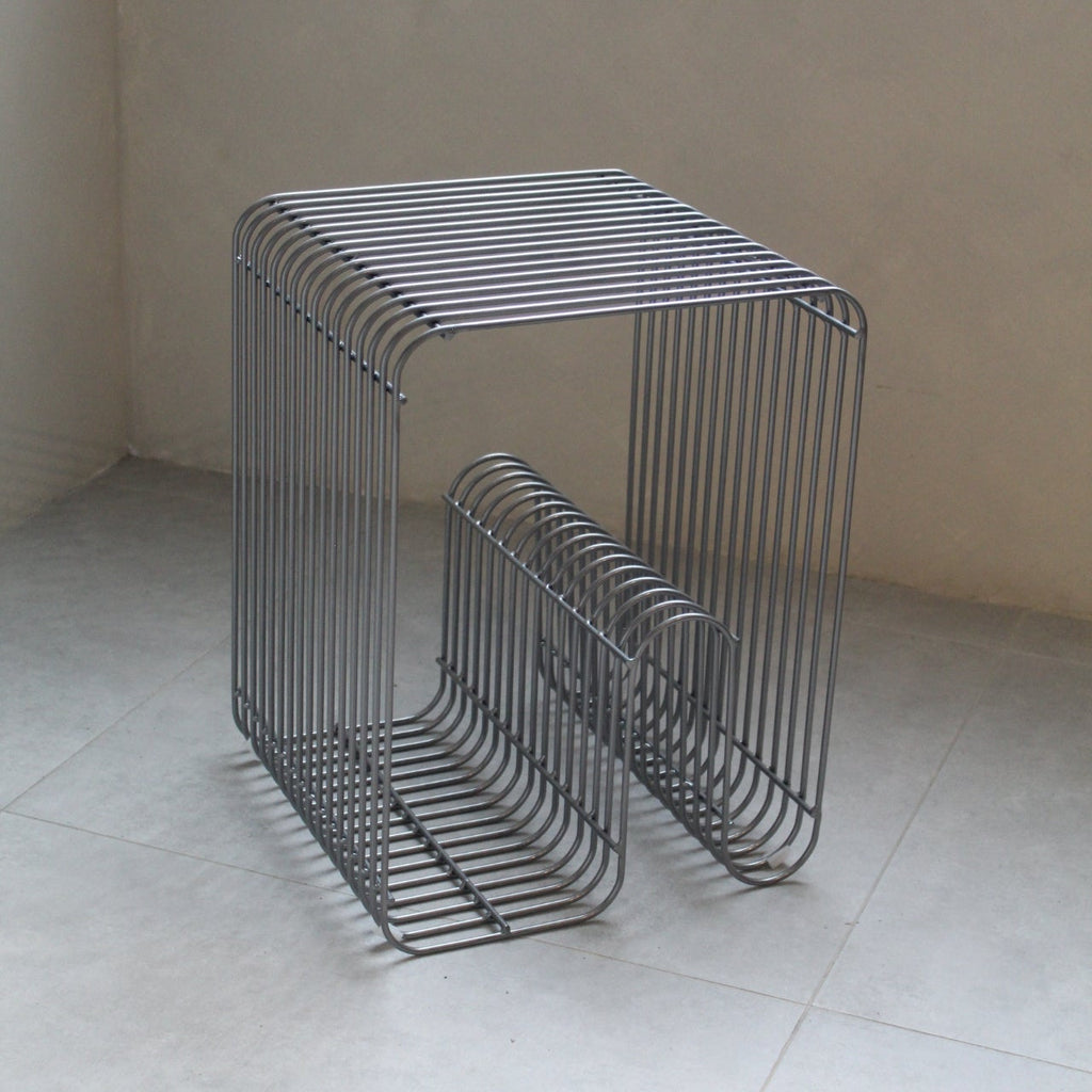 Wavy Wire Shelf Side Table