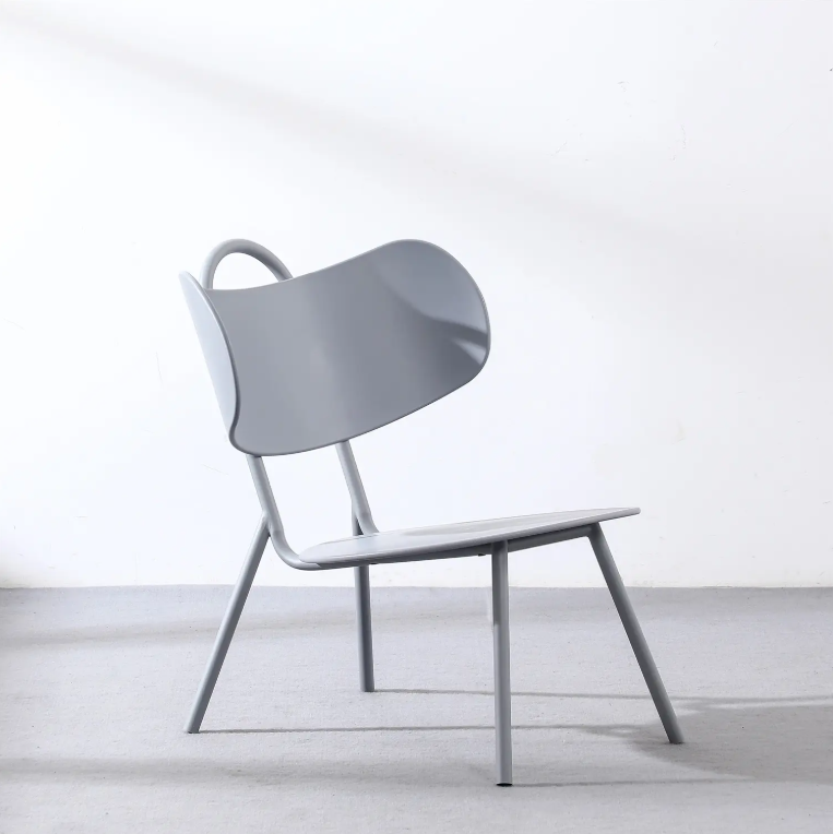 Stella Lounge Chair